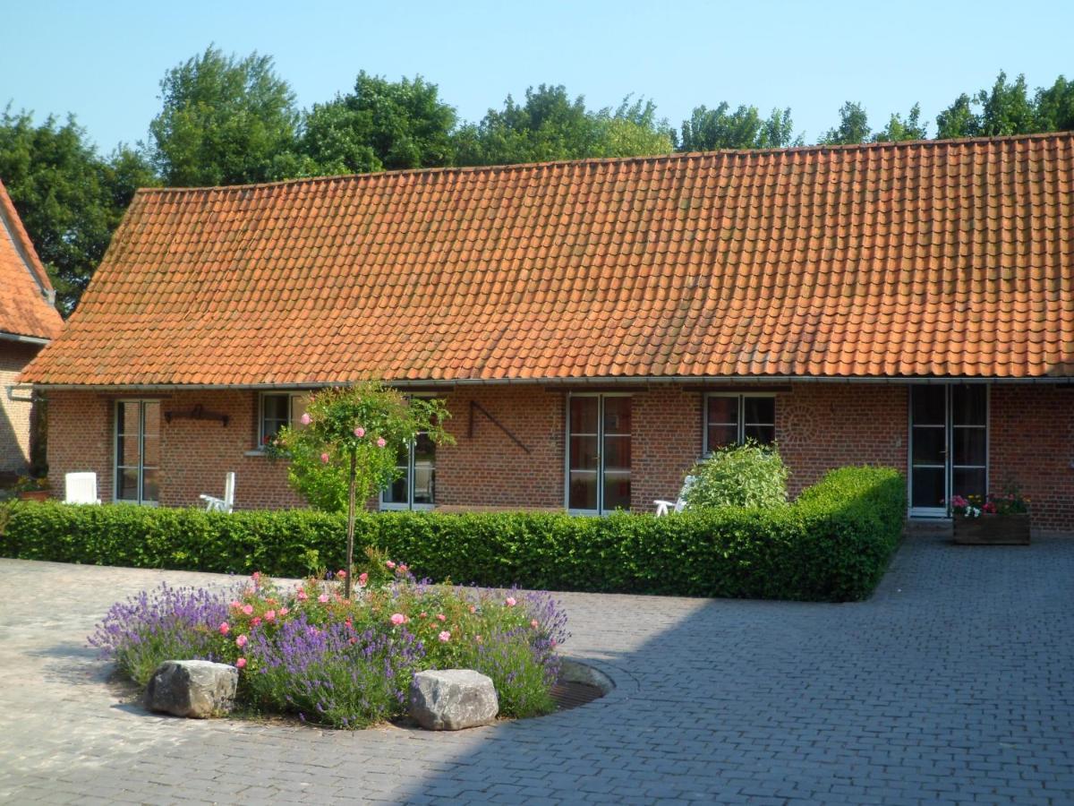 Gîte de la Noyelle à Sainghin en Mélantois Sainghin-en-Mélantois Exterior foto